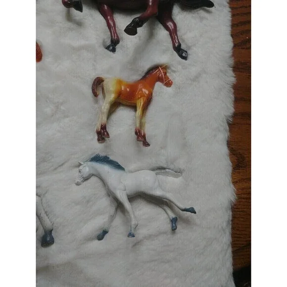 Vintage Imperial Toy Horses copyright 1975 lot - Picture 7 of 12